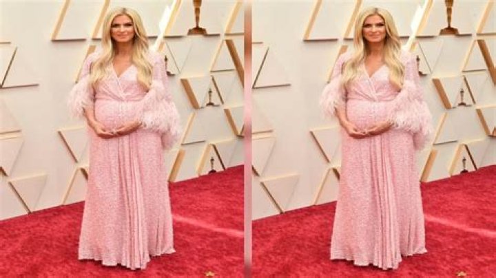 Pregnant Nicky Hilton Glows In Pink Sequin Gown With Feathers On Oscar Red Carpet: Photos