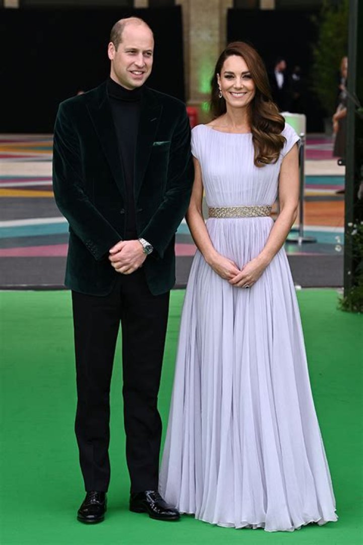 Prince William & Kate Middleton Stand With Ukraine ‘As They Bravely Fight’ For The ‘Future’