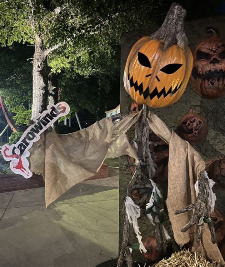 Pumpkin Freaks Over Mama Spending $50,000 – Hollywood Life