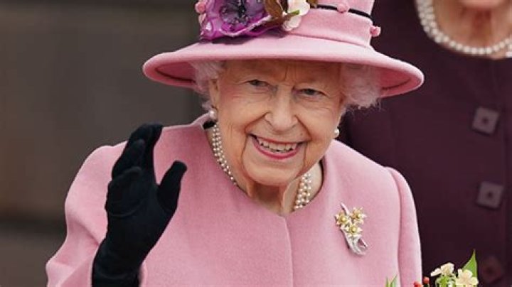 Queen Elizabeth, 95, Tests Positive For COVID-19 & Receives Outpouring Of Prayers