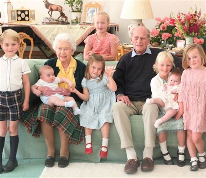 Queen Elizabeth’s Great Grandchildren: See Photos From Prince George to Archie