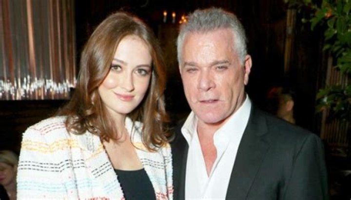 Ray Liotta Bio – Hollywood Life