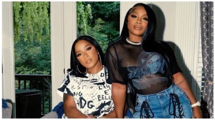 Reginae Carter, 21, Is Flawless In Snakeskin Bikini Top & 3 Other Times She’s Slayed In Swimwear