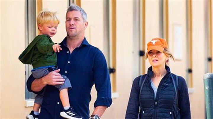 Renee Zellweger, 53, & Boyfriend Ant Anstead, 43, Cuddle As He Describes Her As ‘Pure Class’