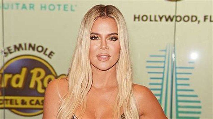 Returns To ‘Bronde’ Color – Hollywood Life