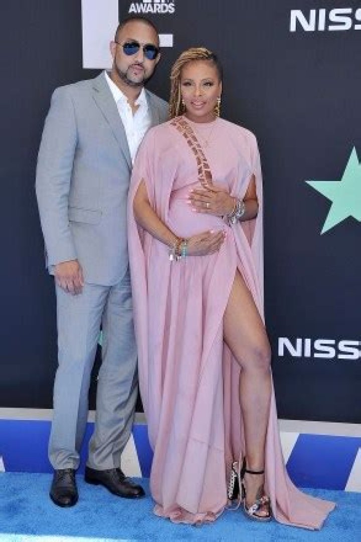 ‘RHOA’ Alum Eva Marcille Pregnant with 4th Child – Hollywood Life