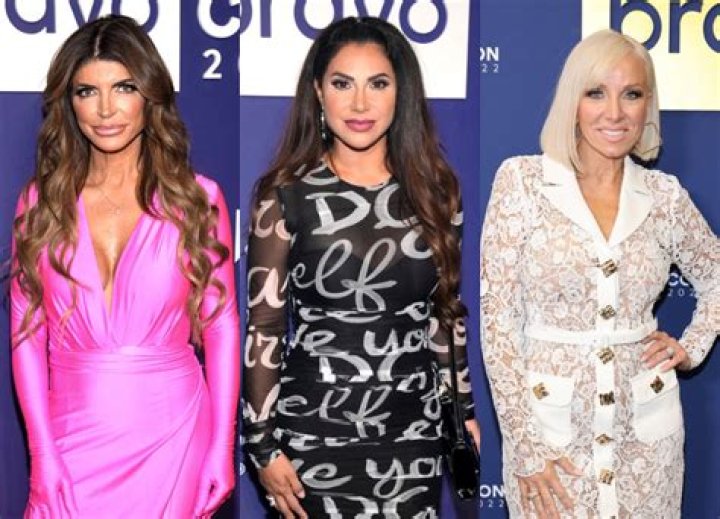 ‘RHONJ’s Jennifer Aydin Reveals Teresa Giudice ‘Seems Very Much In Love With’ New BF Louis Ruelas