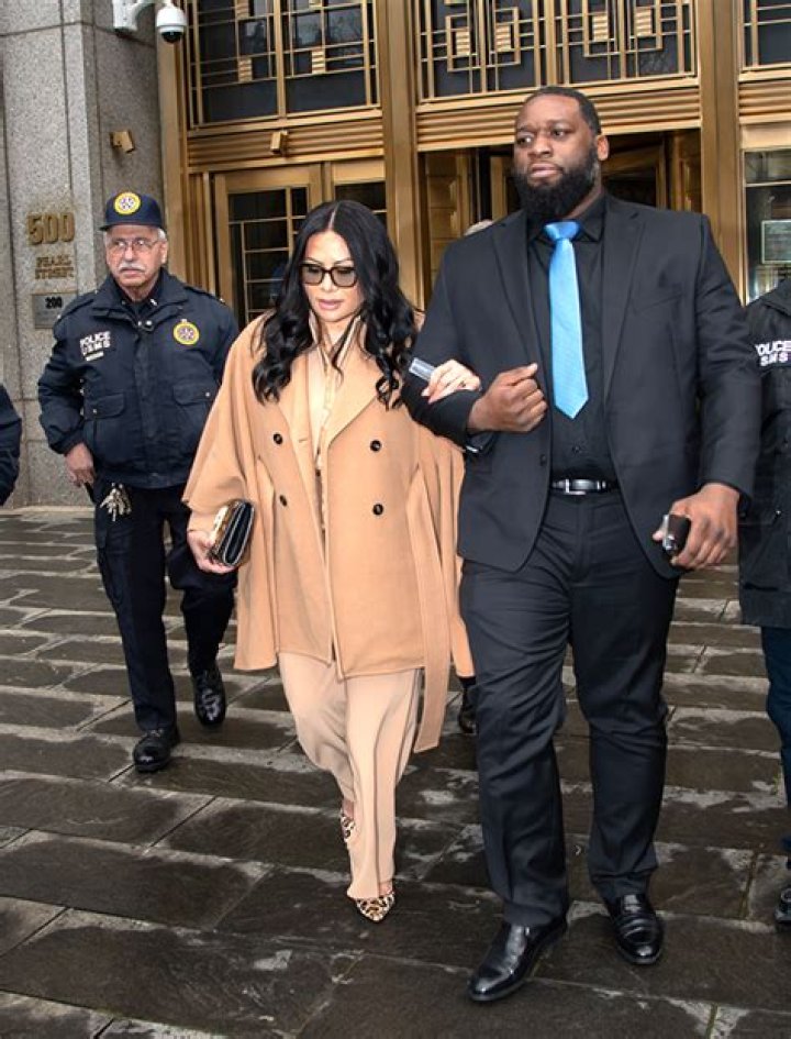 ‘RHOSLC’ Alum Jen Shah Enters Prison For Fraud Scheme – Hollywood Life