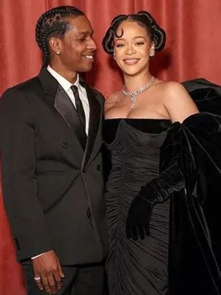 Rihanna & A$AP Rocky’s Cutest Photos Together Since Having a Baby – Hollywood Life