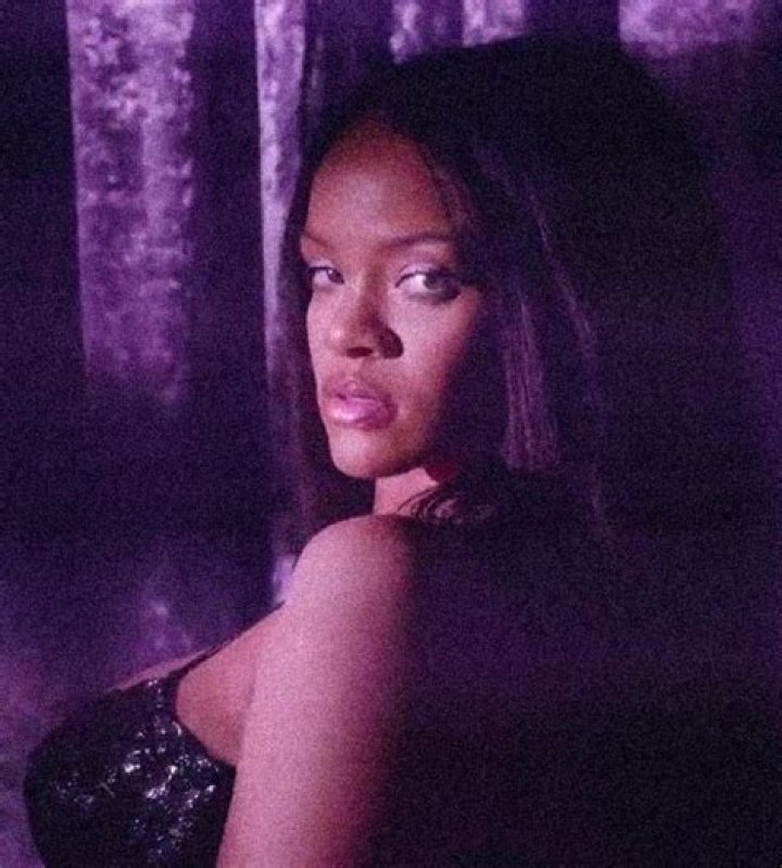 Rihanna’s Sexiest Savage X Fenty Lingerie Looks: Winter Collection & More