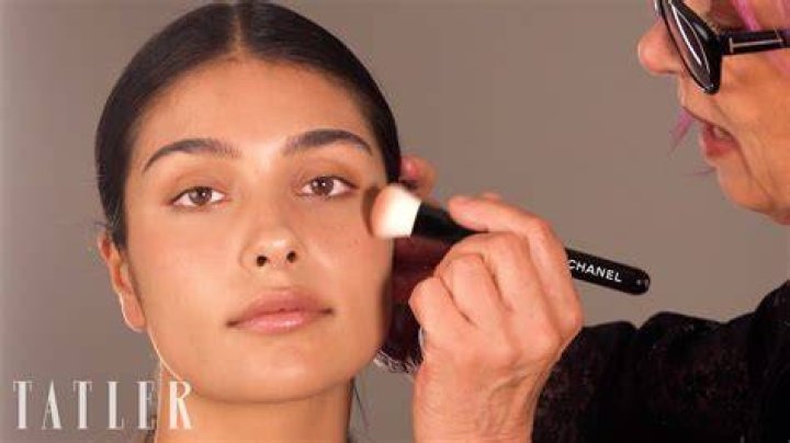 Rihanna Shares Her ‘Tips & Tricks’ To Flawless Skin & How She Conceals Her Eye Bags In New Beauty Tutorial