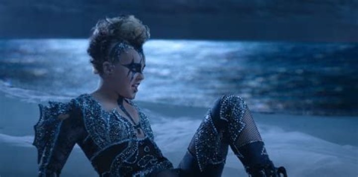 Rihanna Sings Reggae Jam ‘Silence’ By Popcaan & Fans Get Fired Up About Her New Music Again