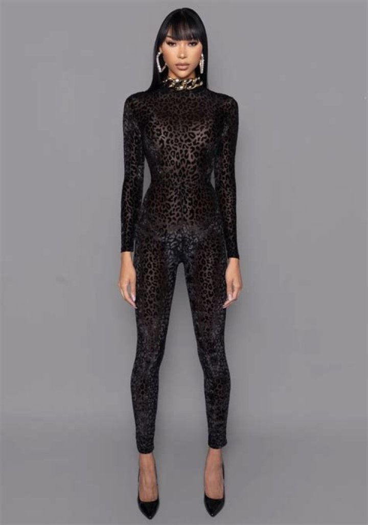 Rihanna Stuns In Lace Catsuit For ‘Vogue’: I Want To Redefine What’s ‘Decent’ For Pregnant Women