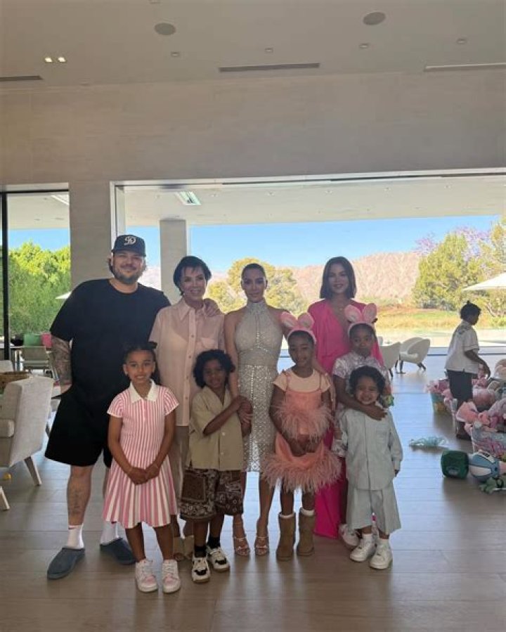 Rob Kardashian: Kris Jenner & Family Want Him To Lose Weight On TV