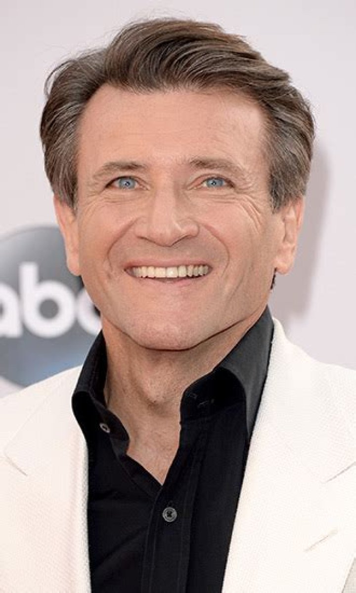 Robert Herjavec Celebrity Profile – Hollywood Life