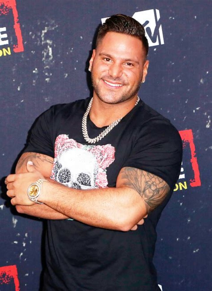 Ronnie Ortiz-Magro Engaged to Girlfriend Saffire Matos – Hollywood Life