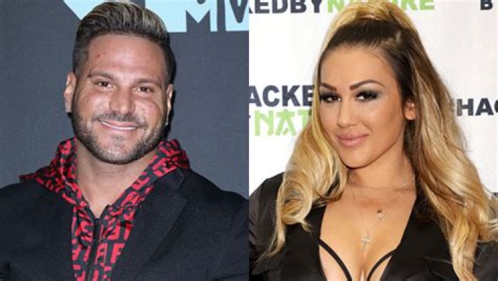 Ronnie Ortiz-Magro & Jen Harley Back Together On ‘Jersey Shore’: Recap – Hollywood Life