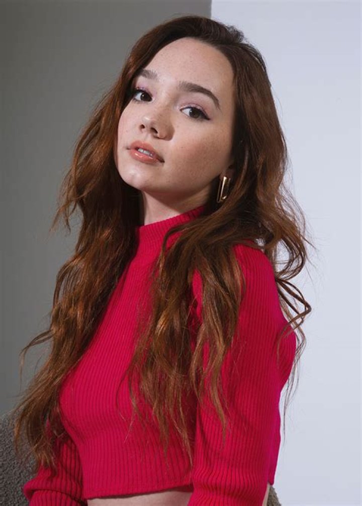 Ruby Jay Interview On ‘The Unicorn,’ New Music & ‘Holly Hobbie’ – Hollywood Life