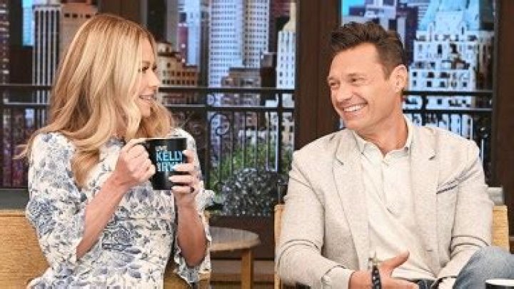 Ryan Seacrest Returns To ‘Live’ In 1st Surprise Appearance Since Leaving The Show
