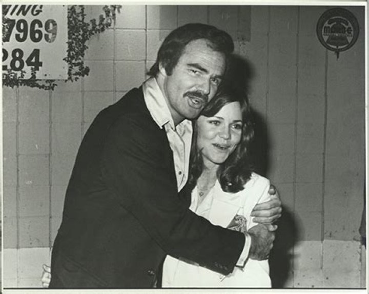 Sally Field Reveals Burt Reynolds Refused to Go to Oscars With Her – Hollywood Life