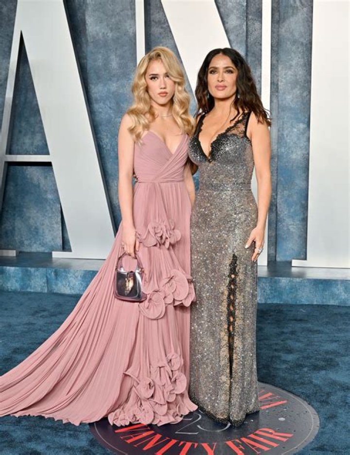 Salma Hayek & Daughter Valentina At Vanity Fair Oscar Party 2023 – Hollywood Life