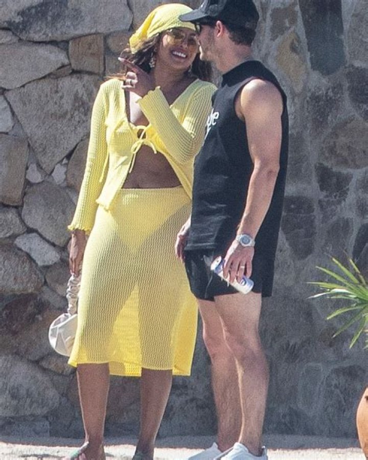 Salma Hayek Rocks Yellow Bikini As She Swims In The Ocean: Photos – Hollywood Life