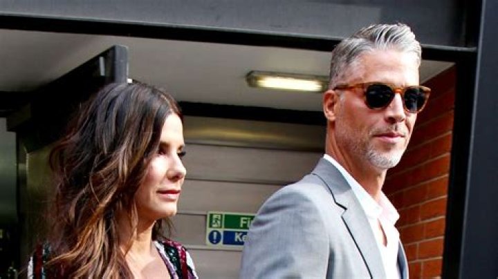 Sandra Bullock & BF Bryan Randall Exchanged ‘Vows’ Years Before His Passing, But Were Never Married: Report
