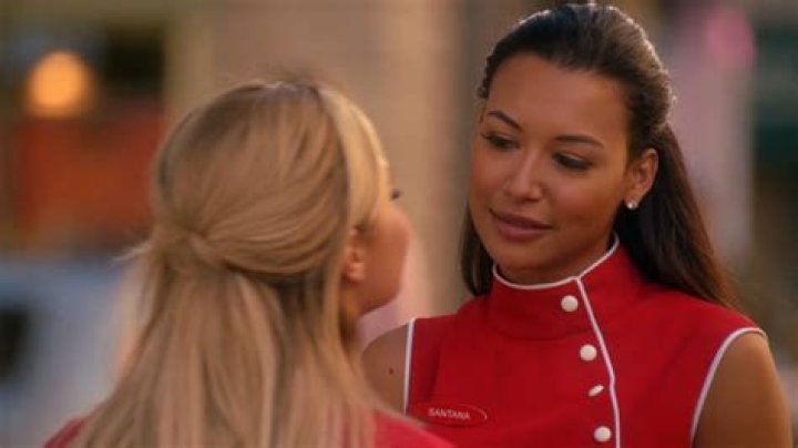 Santana & Dani Share First Kiss — Season 5 Episode 2 Recap – Hollywood Life