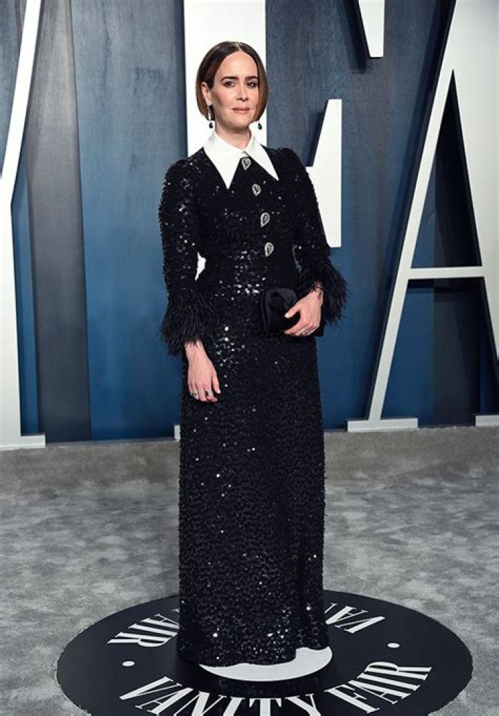 Sarah Paulson Is Linda Tripp’s Lookalike In ‘American Crime Story’ Pic – Hollywood Life