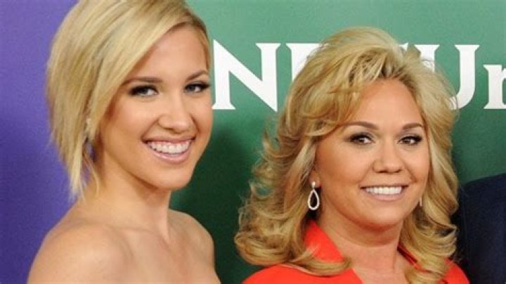 Savannah Chrisley Claims Mom Julie’s Prison Has ‘No Air’ & Is Not ‘Environmentally Friendly’