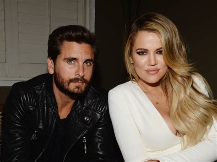 Scott Disick Leaves Flirty Comment On Kourtney Kardashian’s Sexy Pics After Getaway With Amelia Hamlin