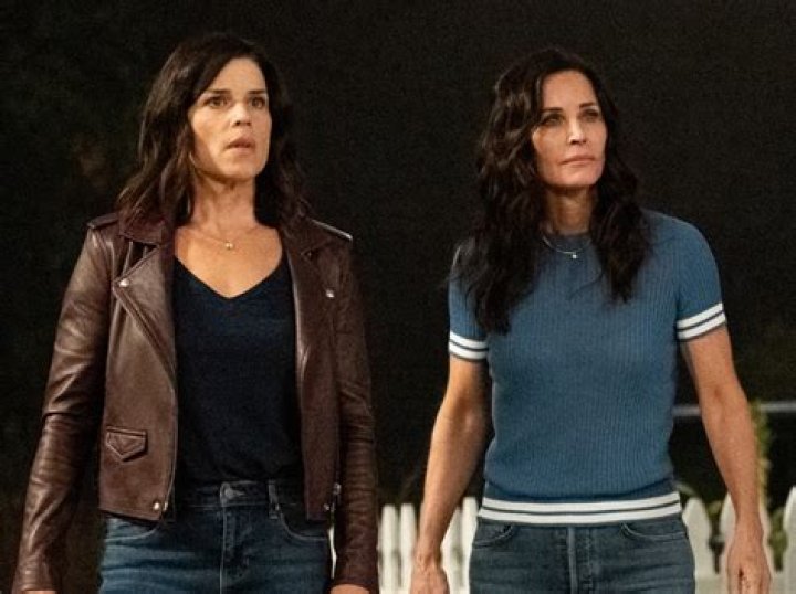 ‘Scream 5’ Movie — Photos Of The OGs & More In The Fifth Film – Hollywood Life