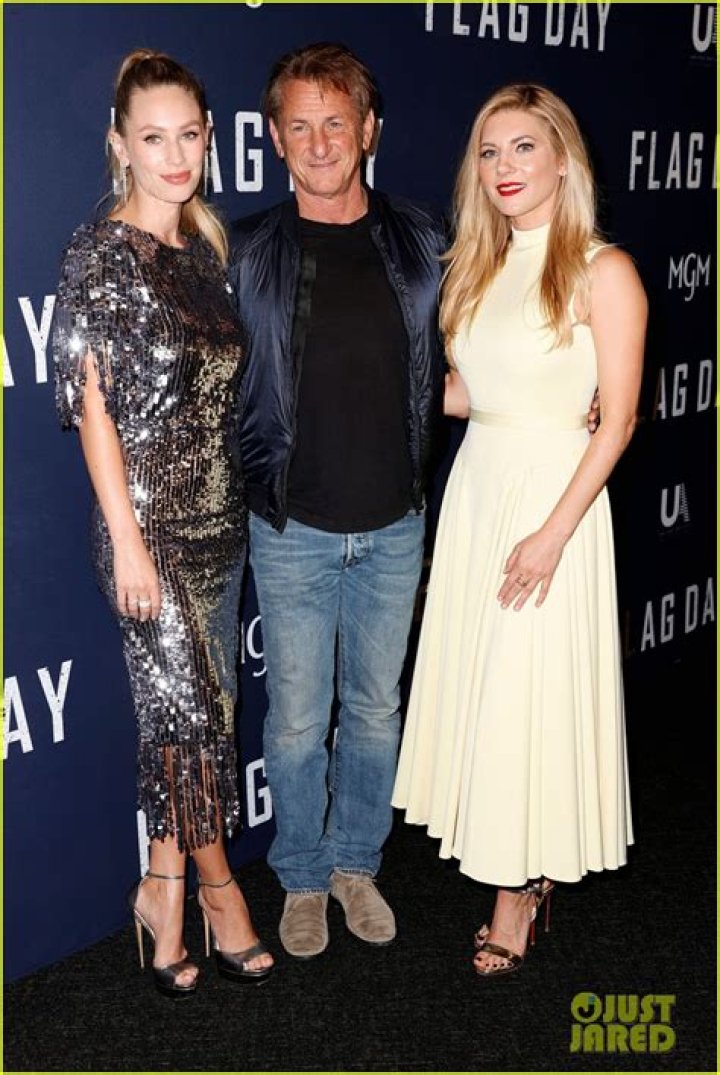 Sean Penn & Daughter Dylan, 30, Team Up On ‘Flag Day’ Red Carpet — Sweet Father/Daughter Photo