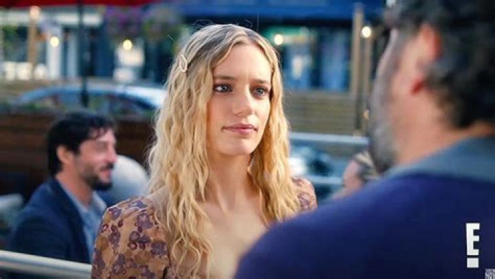 See 1st Look At E!’s New Film About Dating – Hollywood Life