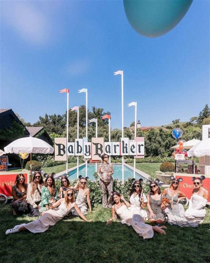 See Baby Number Four – Hollywood Life