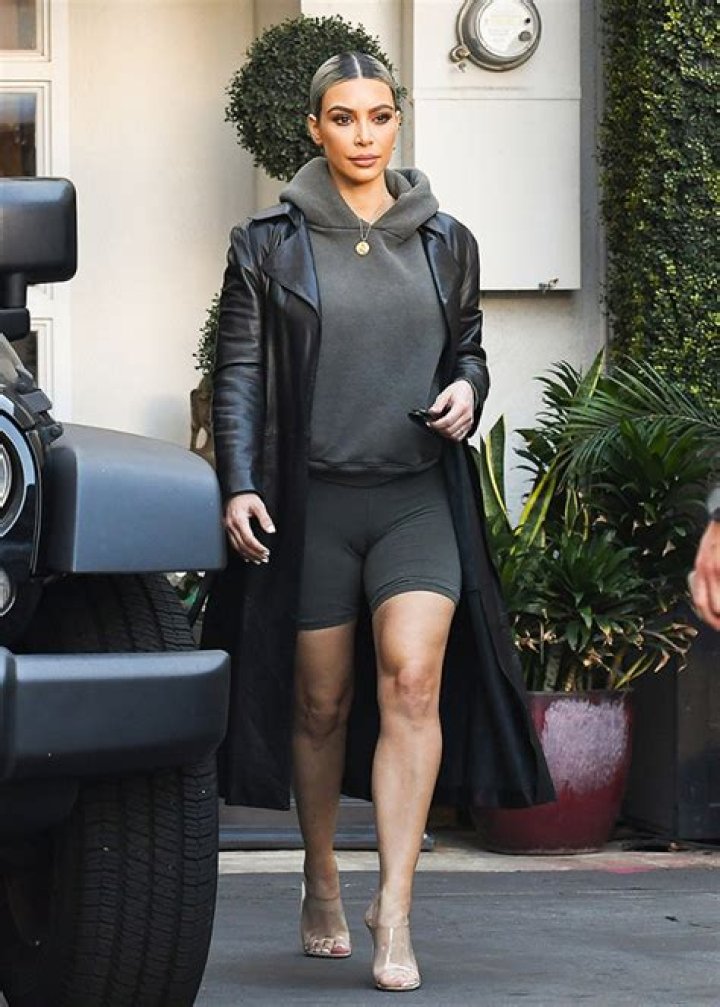 See Celebrities Wearing The Spandex Look — Photos – Hollywood Life