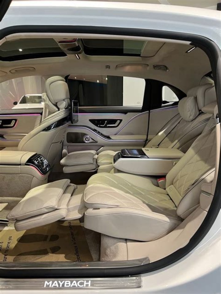 See Her $400,000 Maybach – Hollywood Life