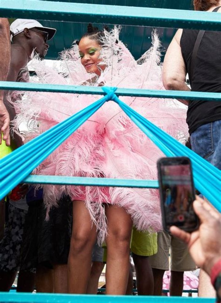 See Photos Of Rihanna In Barbados – Hollywood Life