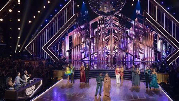 See The Contestants Of The New Season – Hollywood Life