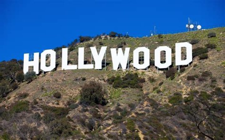 See The Stunning Pic – Hollywood Life