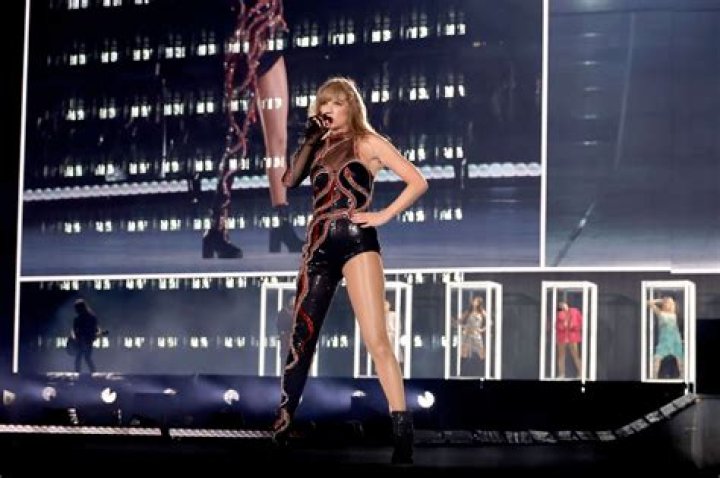 ‘See You Again’ During 1989 Tour – Hollywood Life