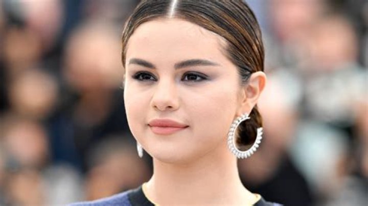 Selena Gomez Admits She Felt ‘Hopeless’ Before Getting Mental Health Help: I’m ’Stronger’ Now