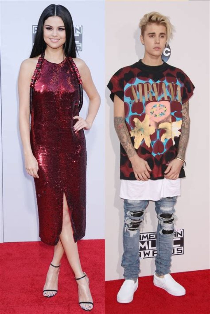 Selena Gomez & Justin Bieber’s Matching Outfits — Photos