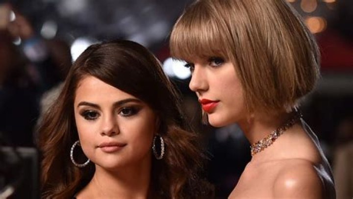 Selena Gomez Made Taylor Swift Cry When She Played BFF Her New Music – Hollywood Life