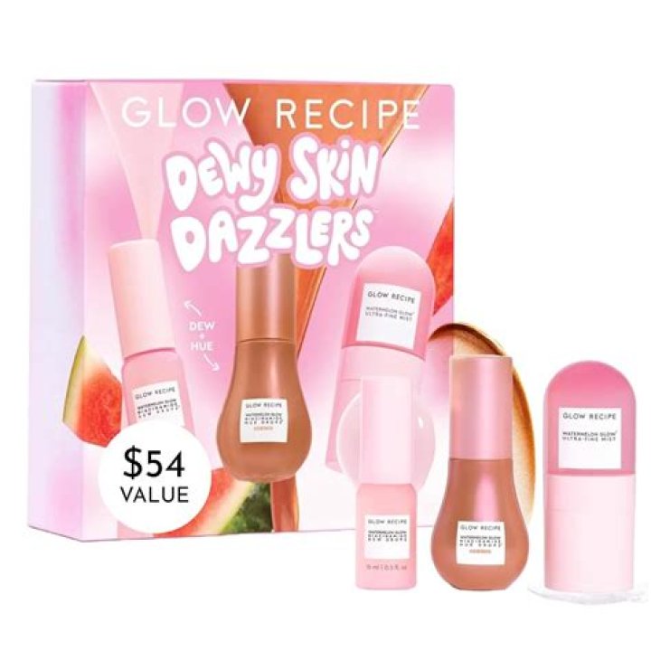 Selena Gomez’s Favorite Moisturizer Will Give You a Dewy Glow