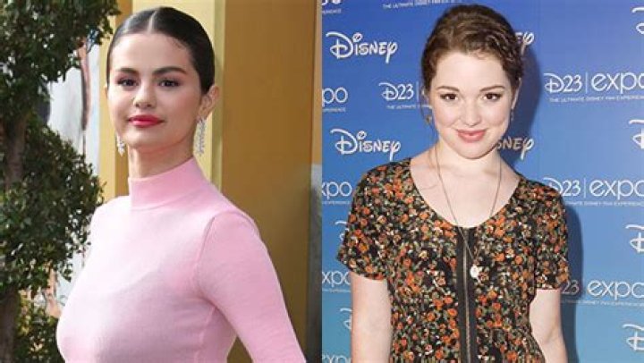 Selena Gomez’s ‘Wizards’ Co-Star Becomes RN — See Pic – Hollywood Life