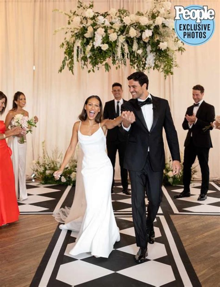 Serena Pitt & Joe Amabile Get Married Again & Hold Wedding In SC – Hollywood Life