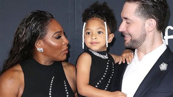 Serena Williams & Daughter Olympia, 4, Twin In Matching Dresses & PJs In Adorable Video