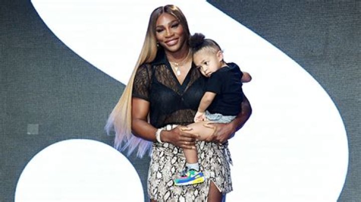 Serena Williams Goes Makeup Free With Olympia In New Pic — See Photo – Hollywood Life