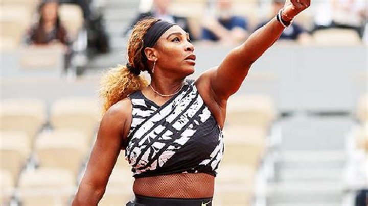 Serena Williams Plays French Open Making Fashion Statement With Outfit – Hollywood Life